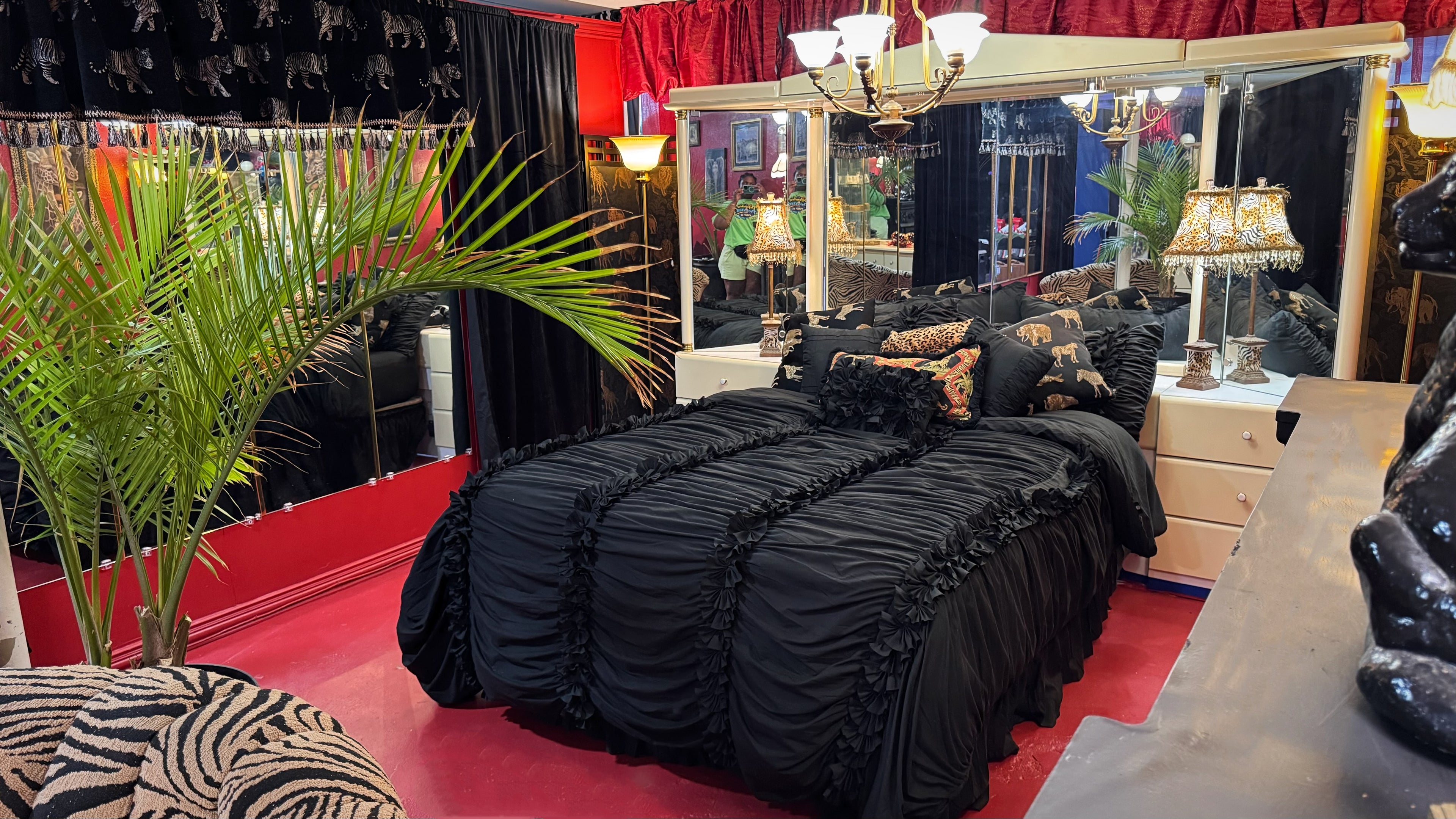 🖤 ZURI Vintage Animal Print Bedroom & Lounge Set | Luxury Content Studio Rental Dallas (DFW)
